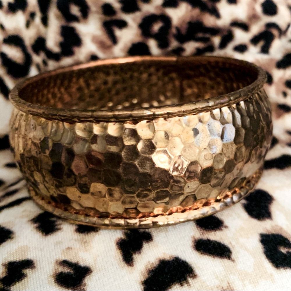Hammered gold bangle bracelet